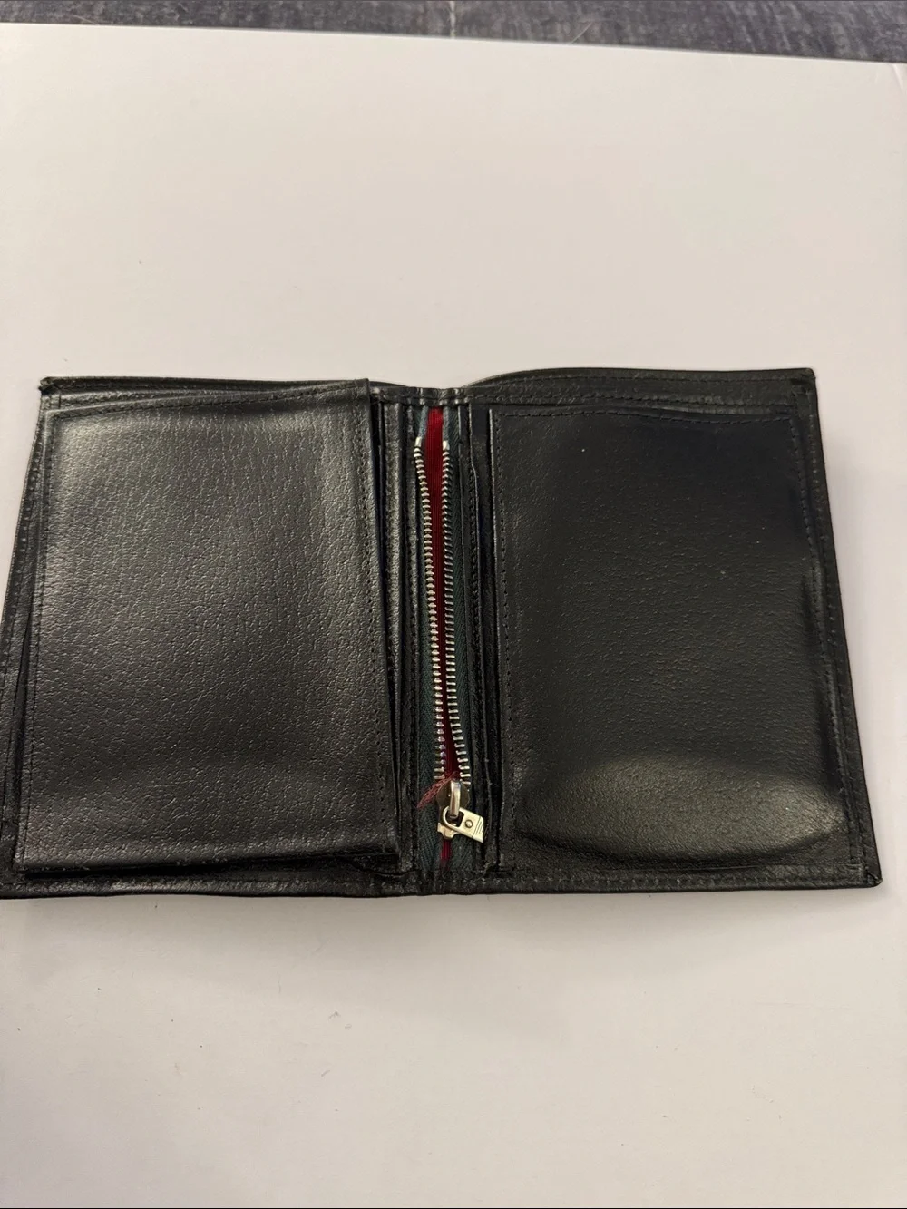 Black Leather Card Holder with Red Embroidered Panel wallet J38